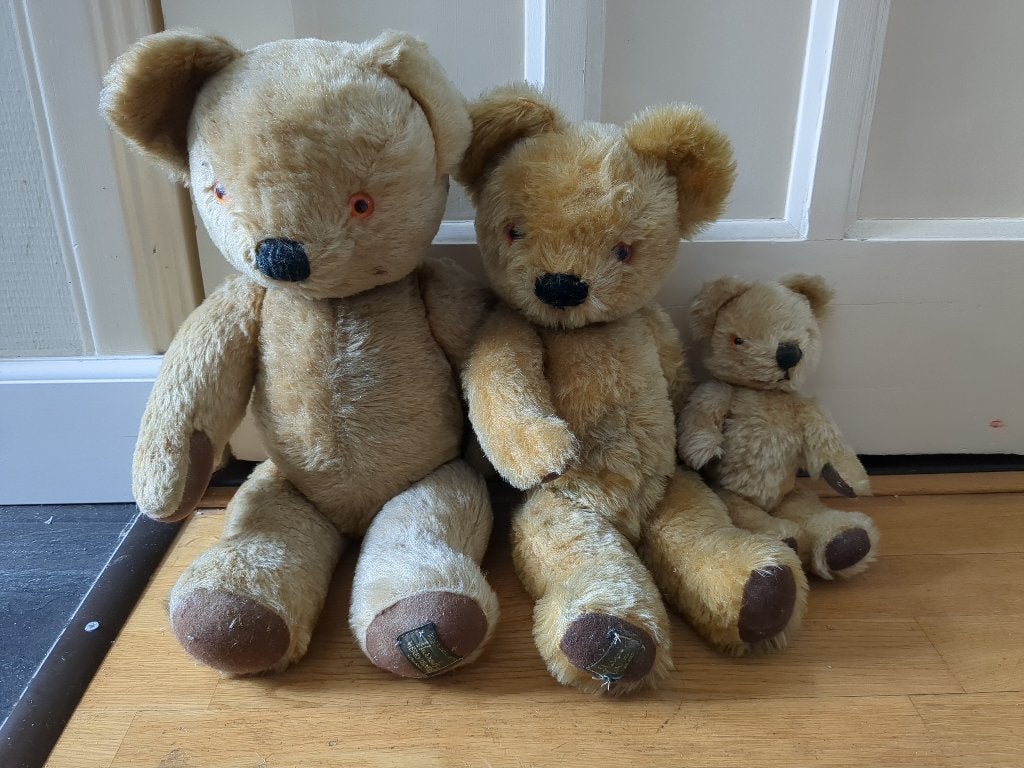 3 leuke vintage Harrods beren, Verzamelen, Beren en Cherished Teddies, Ophalen, Gebruikt, Stoffen beer, Overige merken