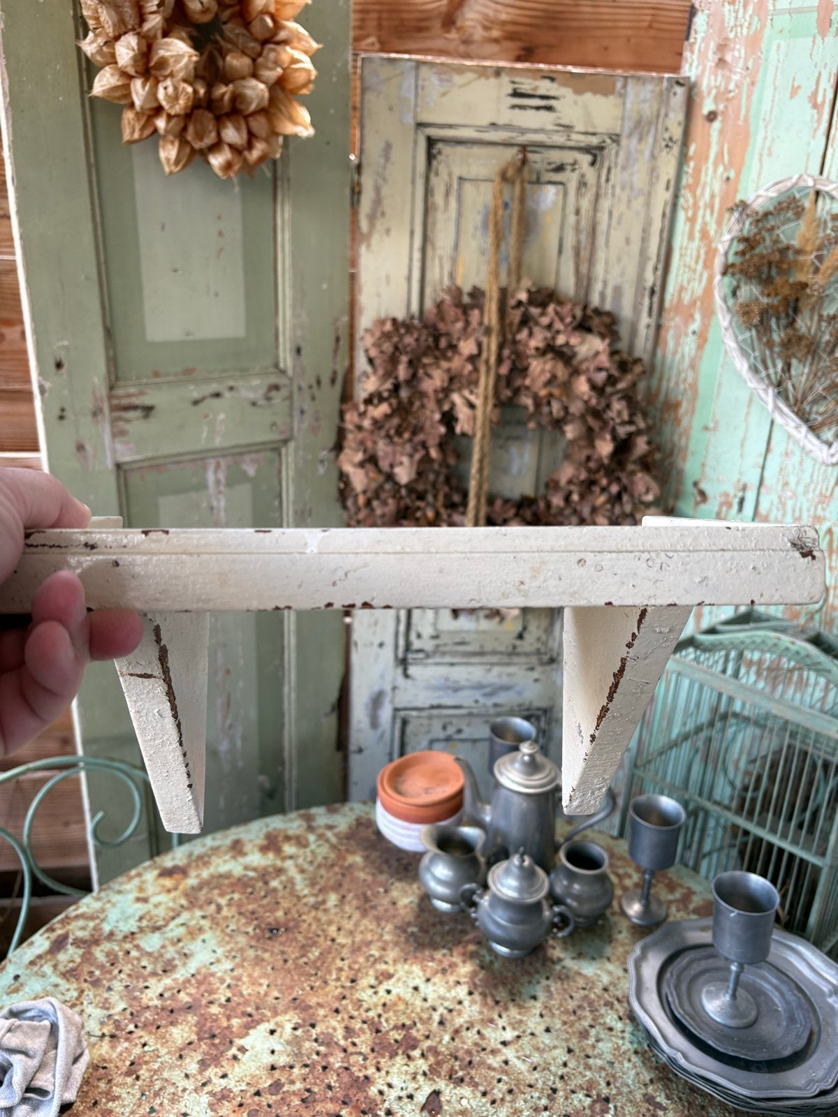 Antieke houten wandplankje met brocante uitstraling, Ophalen of Verzenden