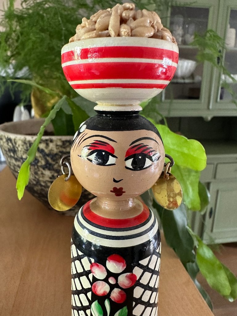 houten spindel pop volkskunst Egypte, Ophalen of Verzenden, Zo goed als nieuw, Pop