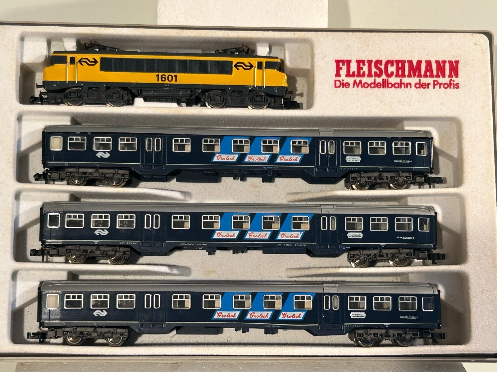Fleischmann Treinset NS 1601 met 3 rijtuigen, Hobby en Vrije tijd, Modeltreinen | H0, Gebruikt, Treinset, Gelijkstroom, Fleischmann
