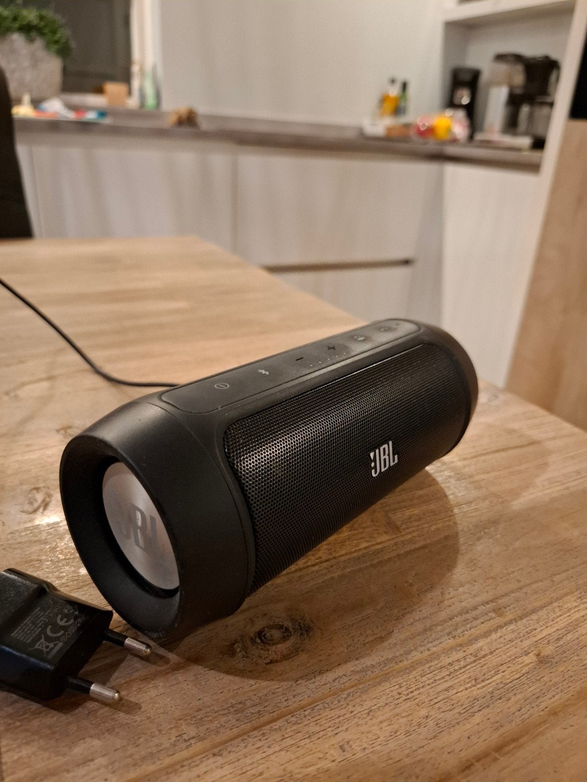 JBL Charge 2 Draagbare Bluetooth Speaker met Oplader, Audio, Tv en Foto, Luidsprekers, JBL, Ophalen of Verzenden, Draagbare speaker