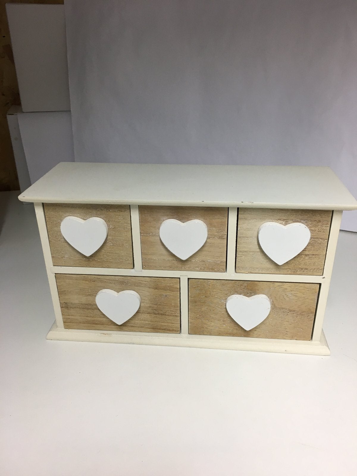 Houten Laden Kastje / Sieraden Doosje met Harten, Ophalen of Verzenden, Zo goed als nieuw, Wit