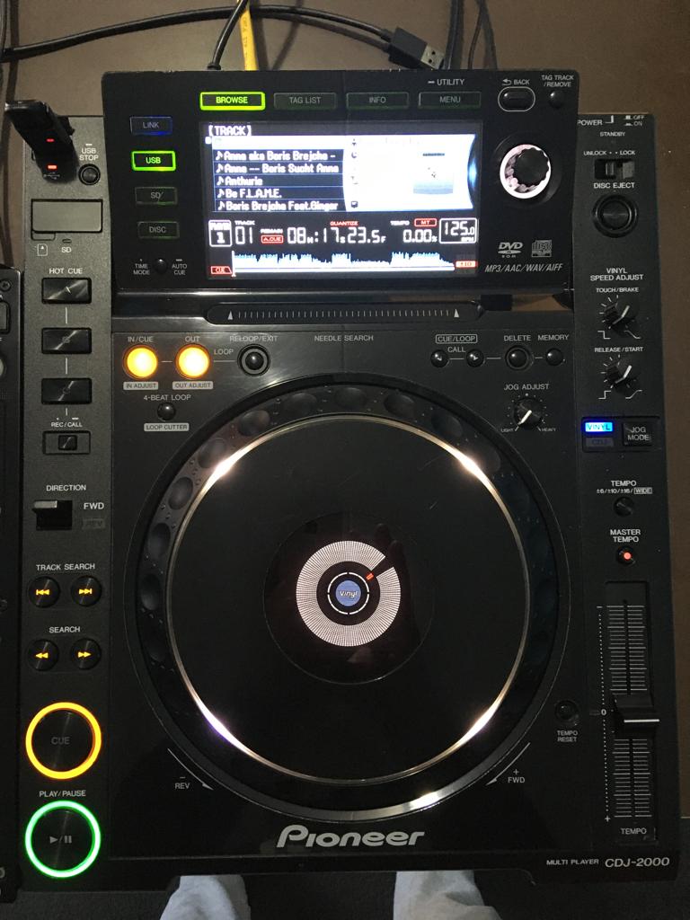 2 x Pioneer Cdj 2000, Ophalen, Zo goed als nieuw, Draaitafel, Pioneer