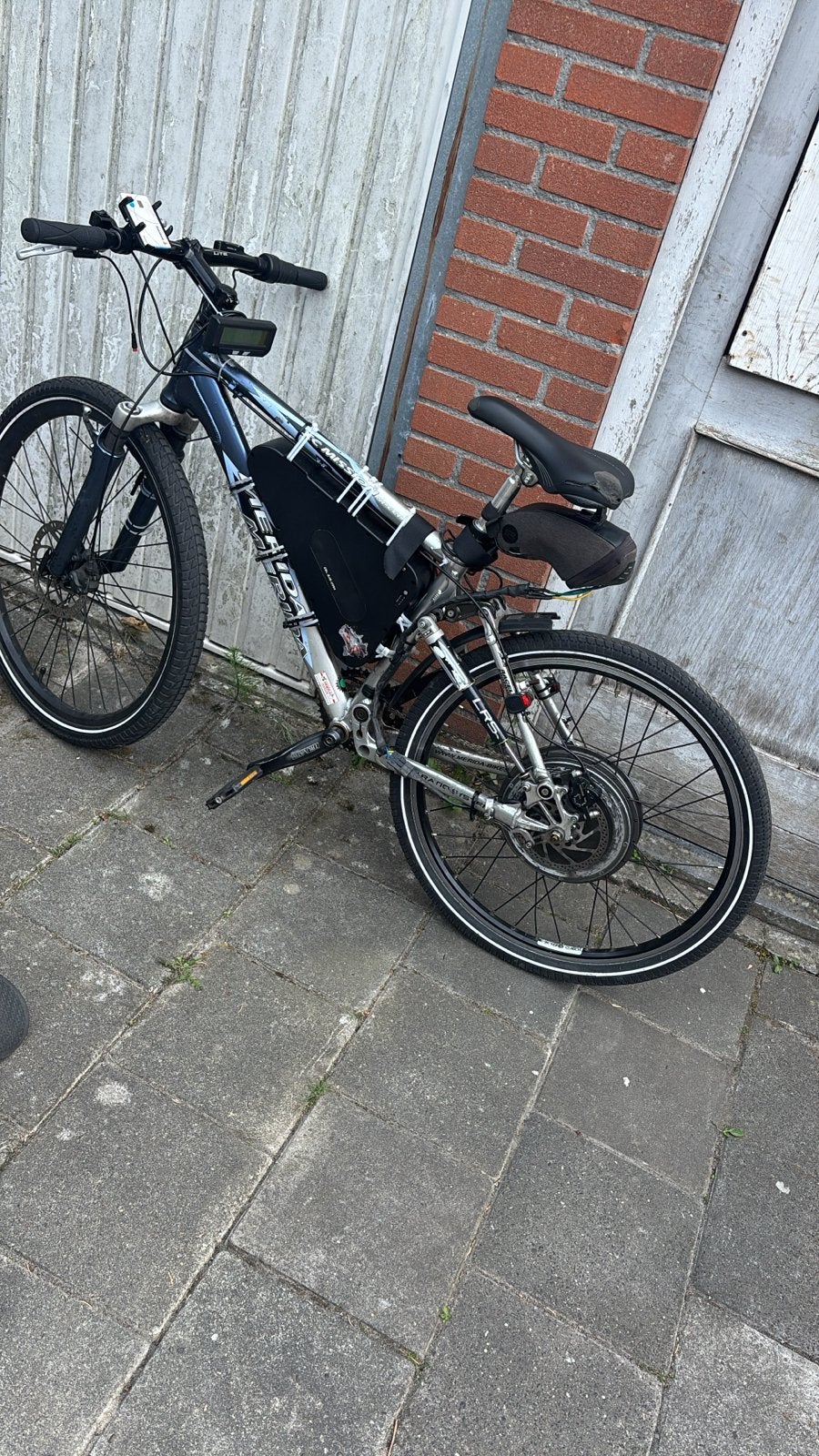 Elektrische fiets met gashendel, Fietsen en Brommers, Elektrische fietsen, Overige merken, Gebruikt, Ophalen of Verzenden, 51 tot 55 cm