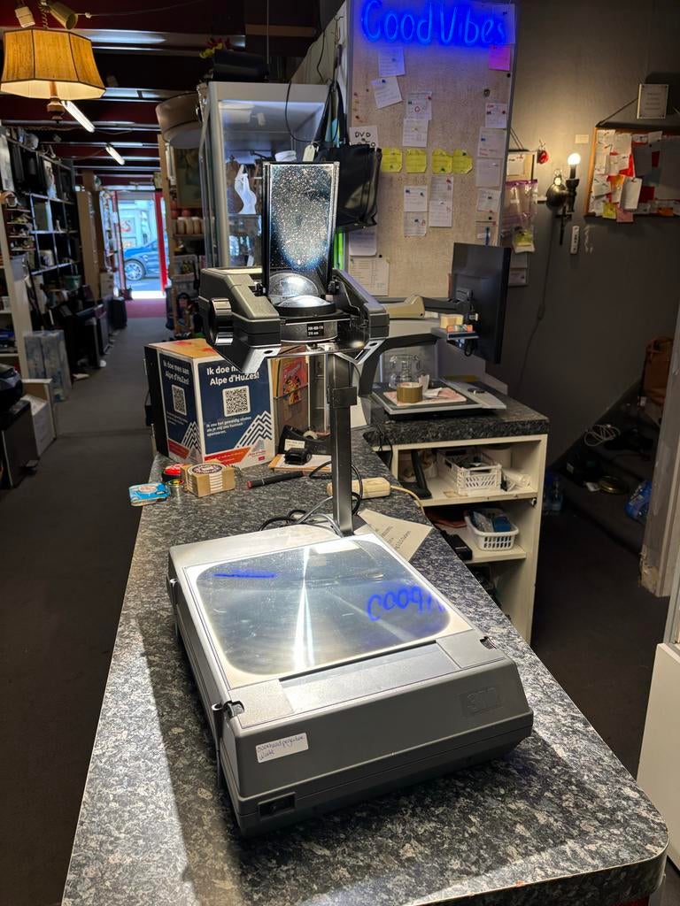 3M 2000 Overhead Projector - Goed Werkende Staat, Ophalen of Verzenden, Gebruikt, Overige technologieën, Overige resoluties