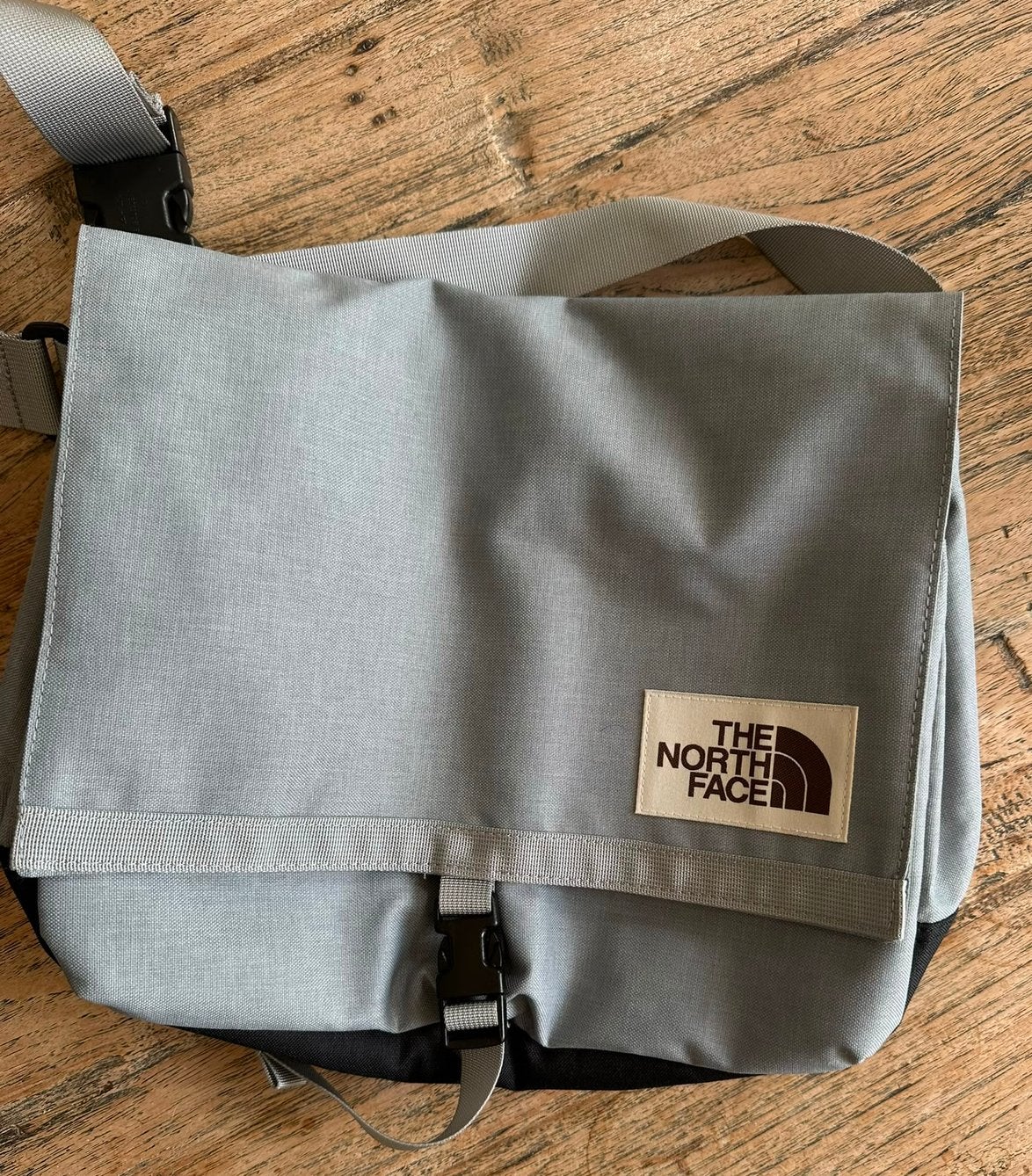 Grijze The North Face schoudertas, Ophalen of Verzenden, Zo goed als nieuw, Grijs, Overige merken