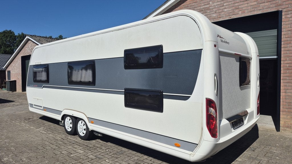 Hobby 650 KMFE kinderkamer, Movers, Aico, voortent., Caravans en Kamperen, Caravans, Rondzit, Hobby, Bedrijf, Overige typen