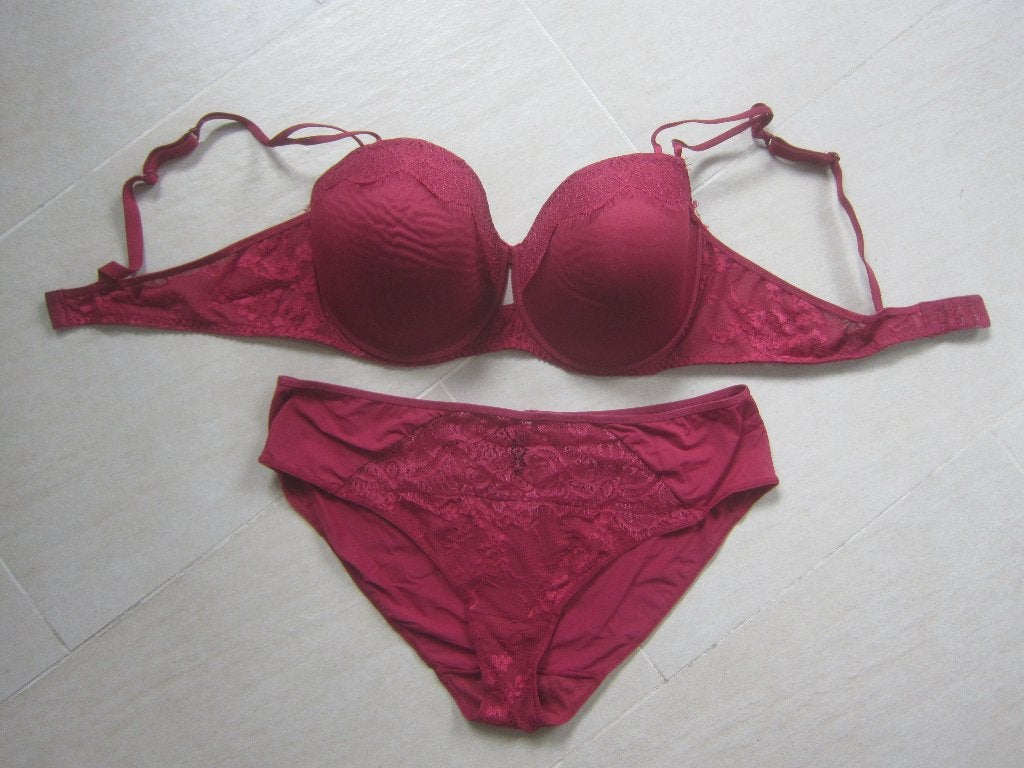 lingerie BH 80B 90C Chantelle Triumph Amoena Bralette Sloggi, Passionata, Ophalen of Verzenden, Rood, BH