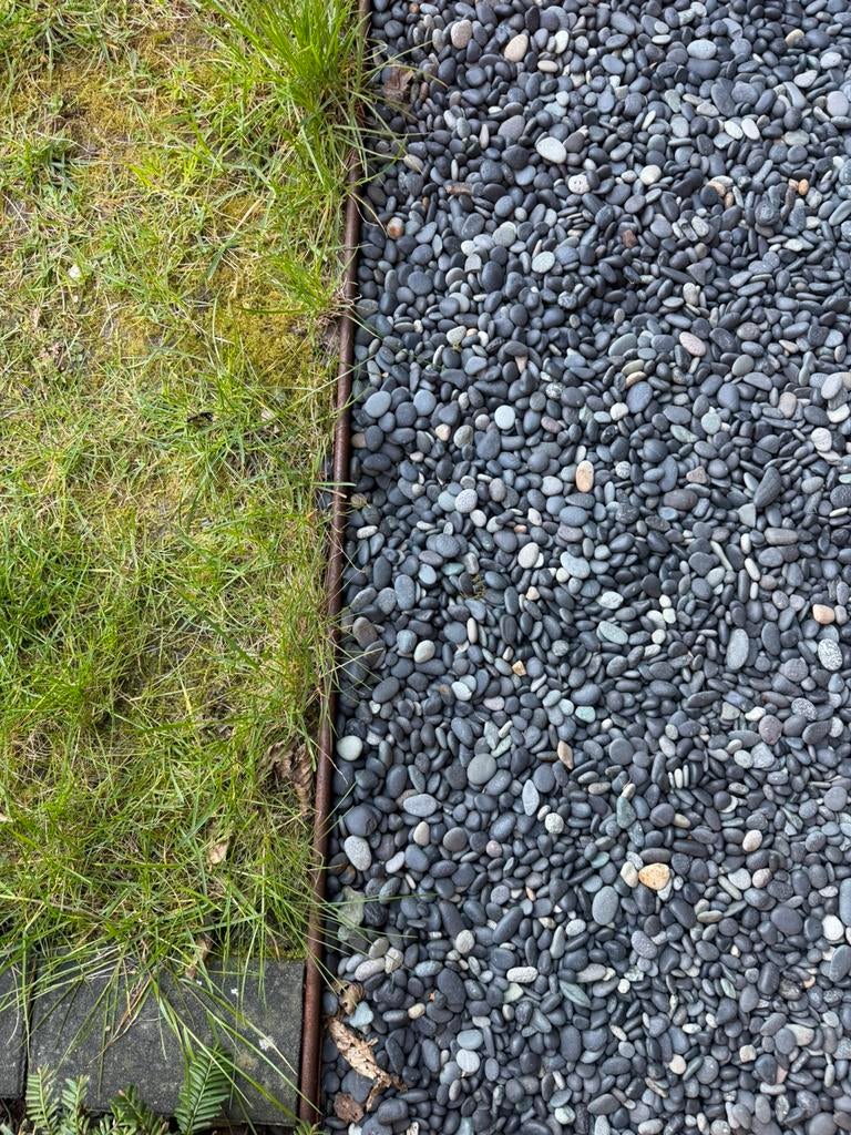 Beach Pebbles zwart 0,7m3, Tuin en Terras, Grind, Keien en Split, Ophalen, Zo goed als nieuw