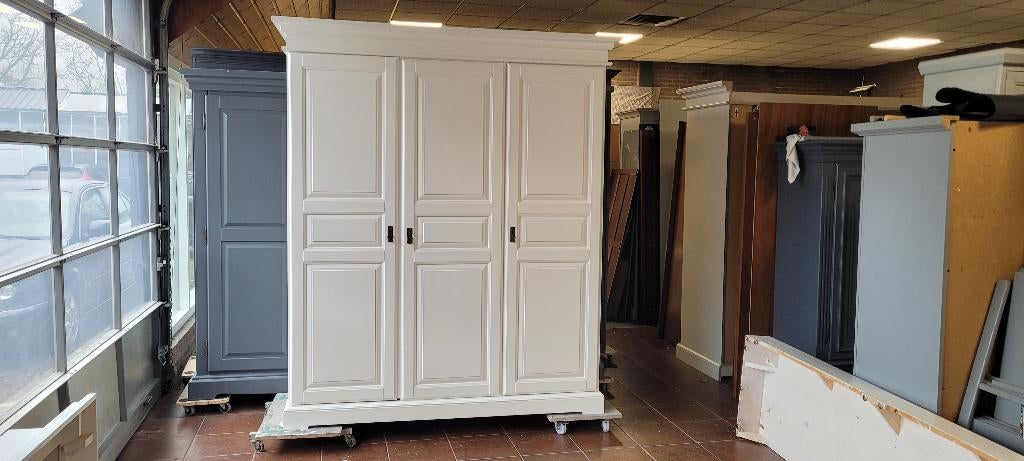 Brocante vintage garderobe slaapkamer kasten, kledingkasten, Huis en Inrichting, Kasten | Kledingkasten, Ophalen, 200 cm of meer
