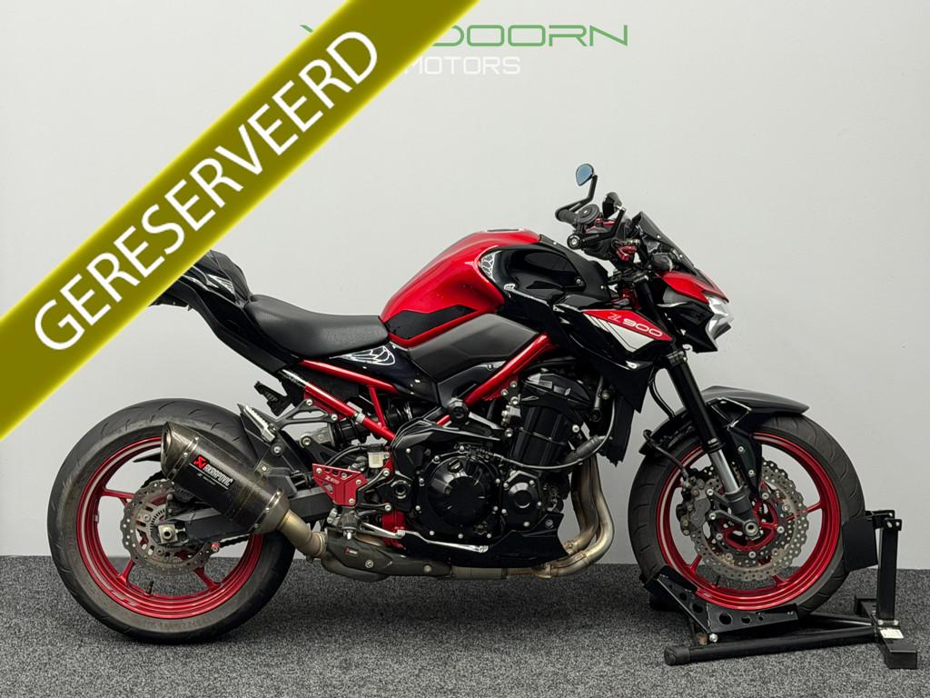 Kawasaki Z900 Performance | Akrapovic | Bar-End Spiegels | 2, Motoren, Motoren | Kawasaki, Info@vandoornmotors.nl, Bedrijf, Meer dan 35 kW