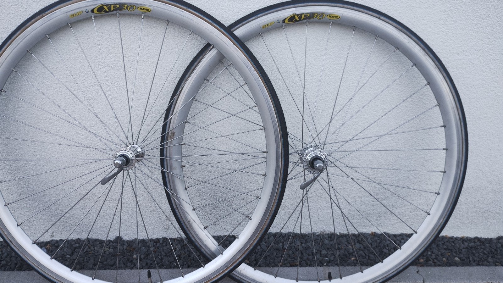 Mavic CXP30, Shimano 600 tricolore, Hoshi - retro wielse, Zo goed als nieuw, Aluminium, Mavic, Racefiets