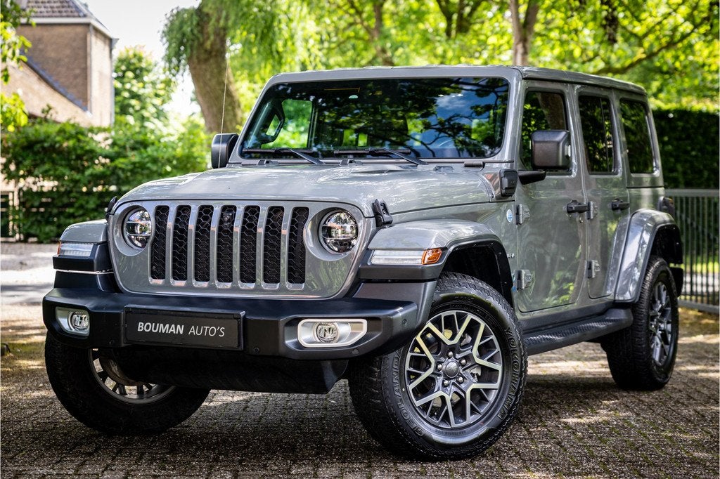 Jeep Wrangler Unlimited 4xe 380 Sahara Sting Grey Adaptive C, Automaat, 4 cilinders, Cabriolet, 2248 kg