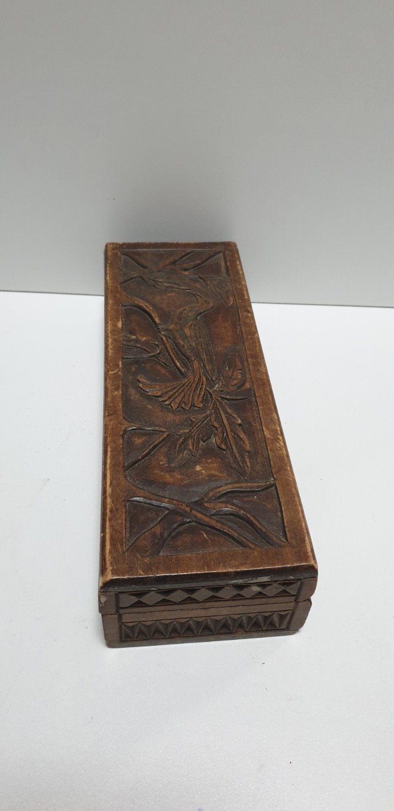 1240) Indonesische houten doos met afbeelding vogel, Antiek en Kunst, Ophalen of Verzenden