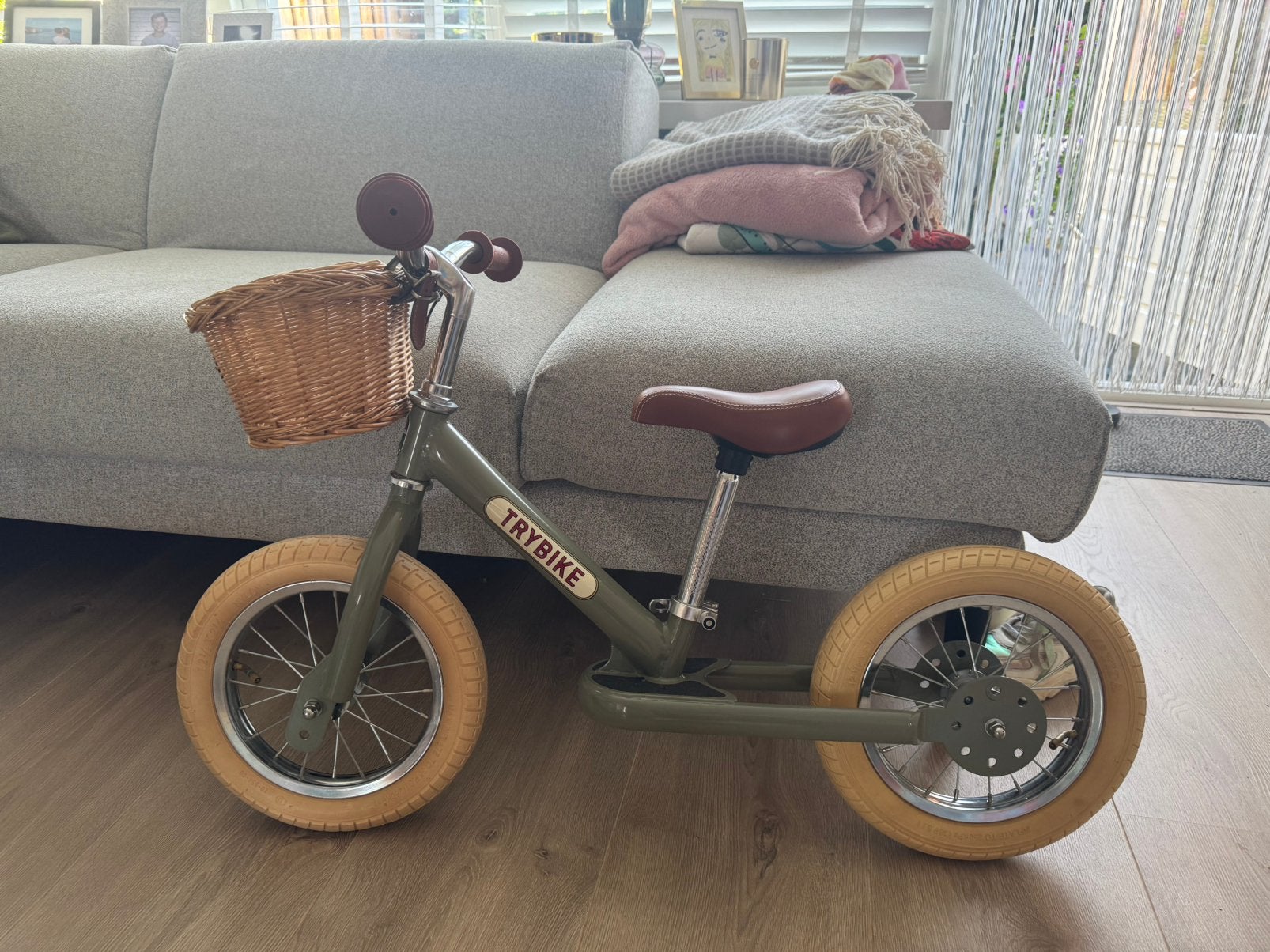 Trybike Vintage mat groene loopfiets, zo goed als nieuw, Ophalen, Zo goed als nieuw, Minder dan 16 inch
