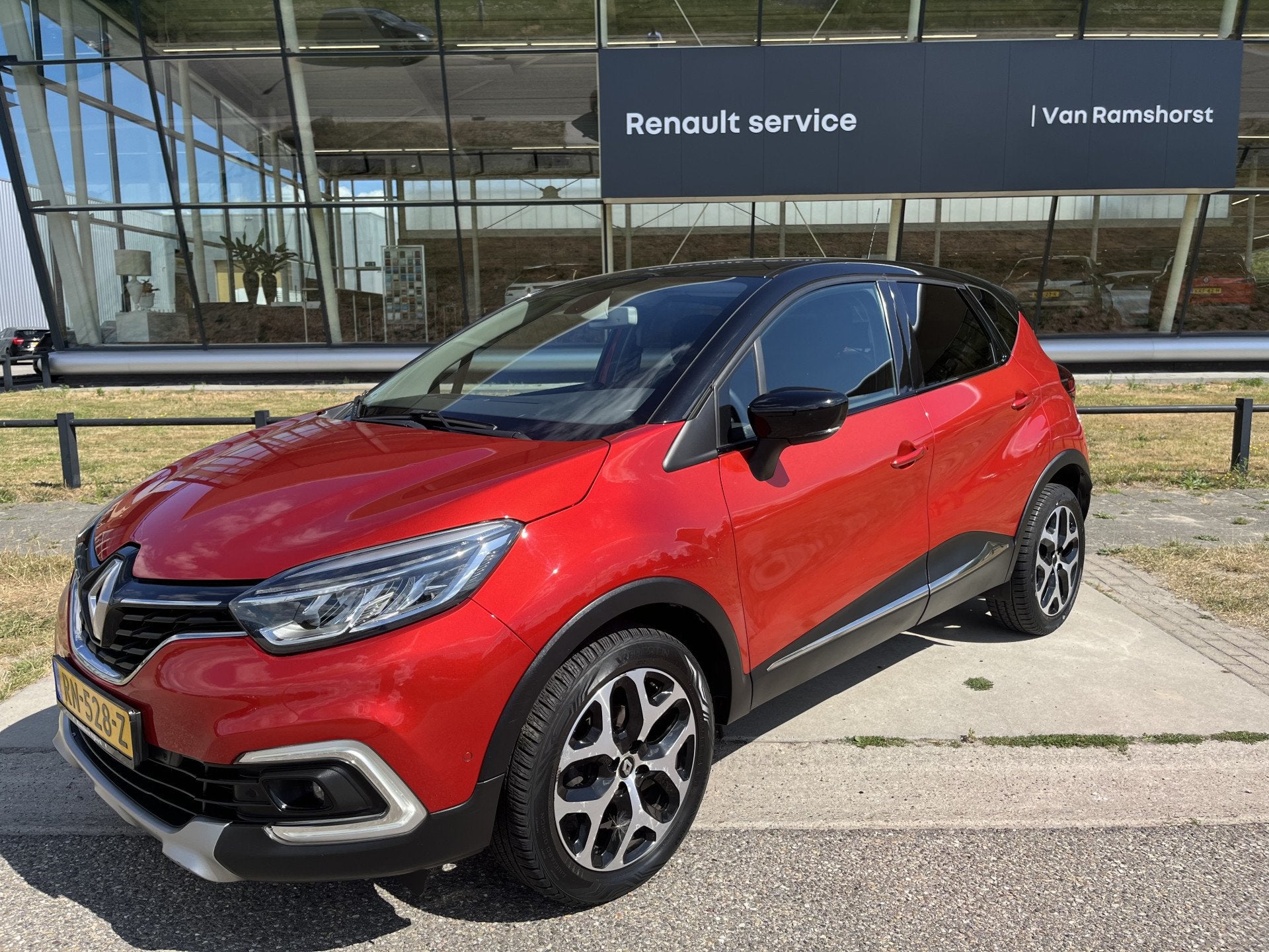 Renault Captur 0.9 TCe Intens (bj 2018), Auto's, Voorwielaandrijving, Gebruikt, Euro 6, 620 kg