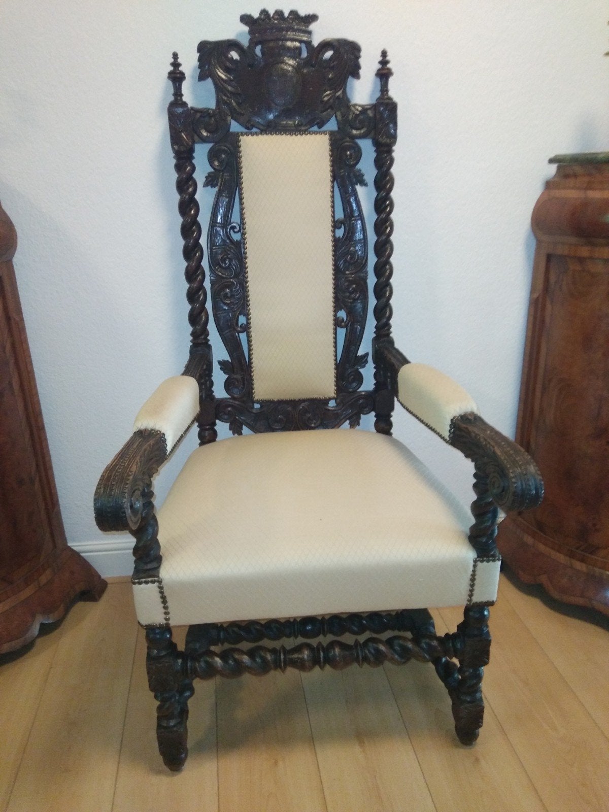 grote antieke troonstoel, Antiek en Kunst, Antiek | Meubels | Stoelen en Banken, Ophalen
