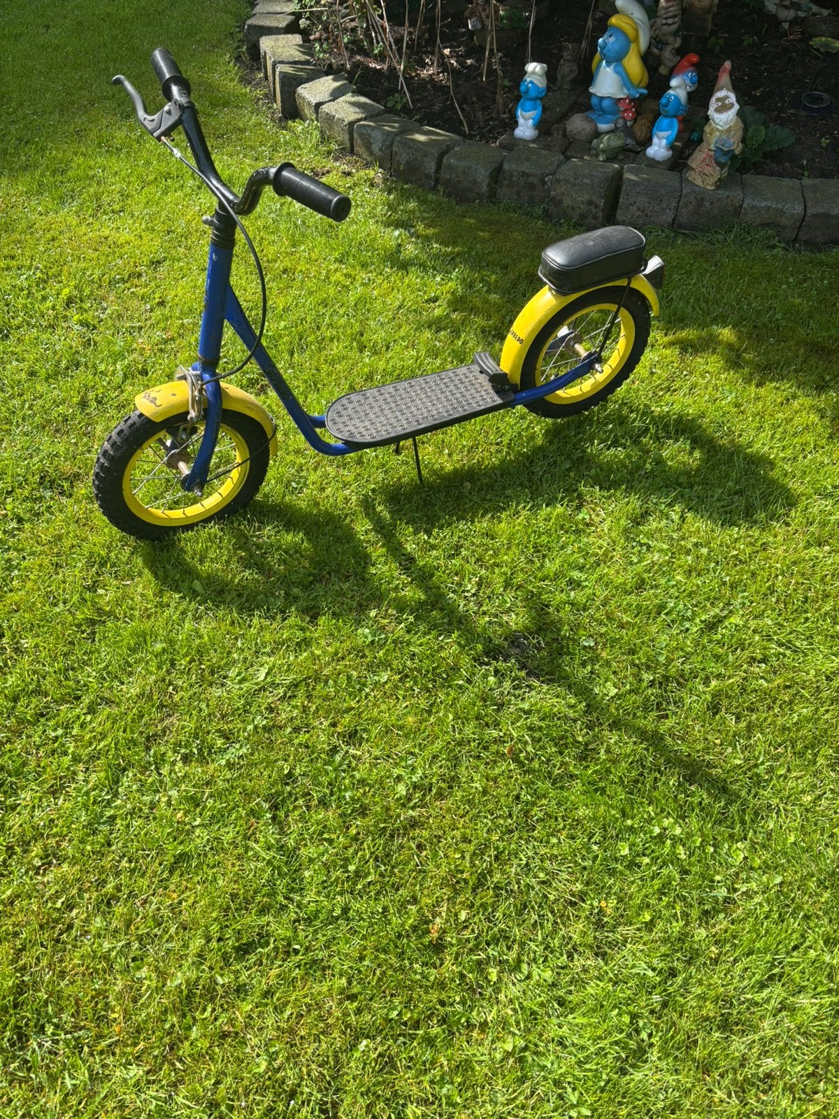 Autoped step met luchtbandjes voor maar 25 euro, Ophalen of Verzenden, Zo goed als nieuw, Loopvoertuig
