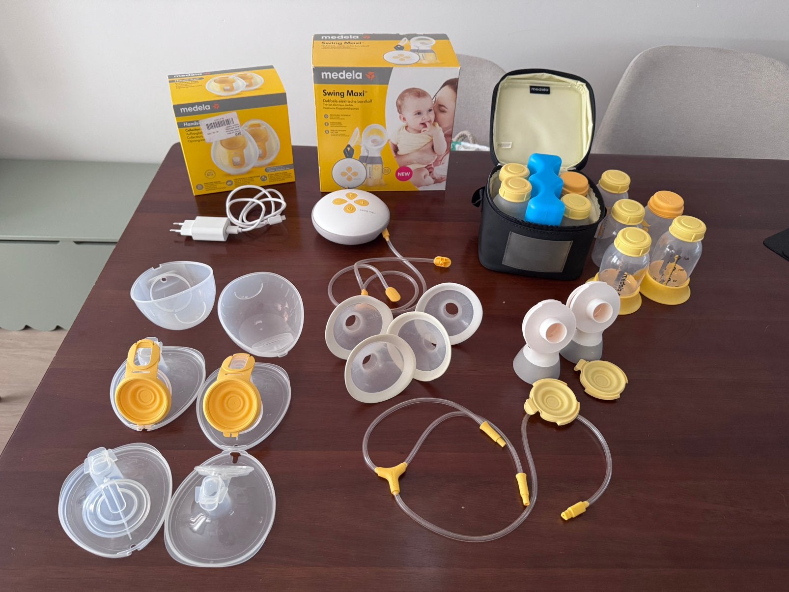 Medela Swing Maxi dubbele borstkolf incl hands-free, Ophalen, Inclusief tas, Medela, Borstkolf