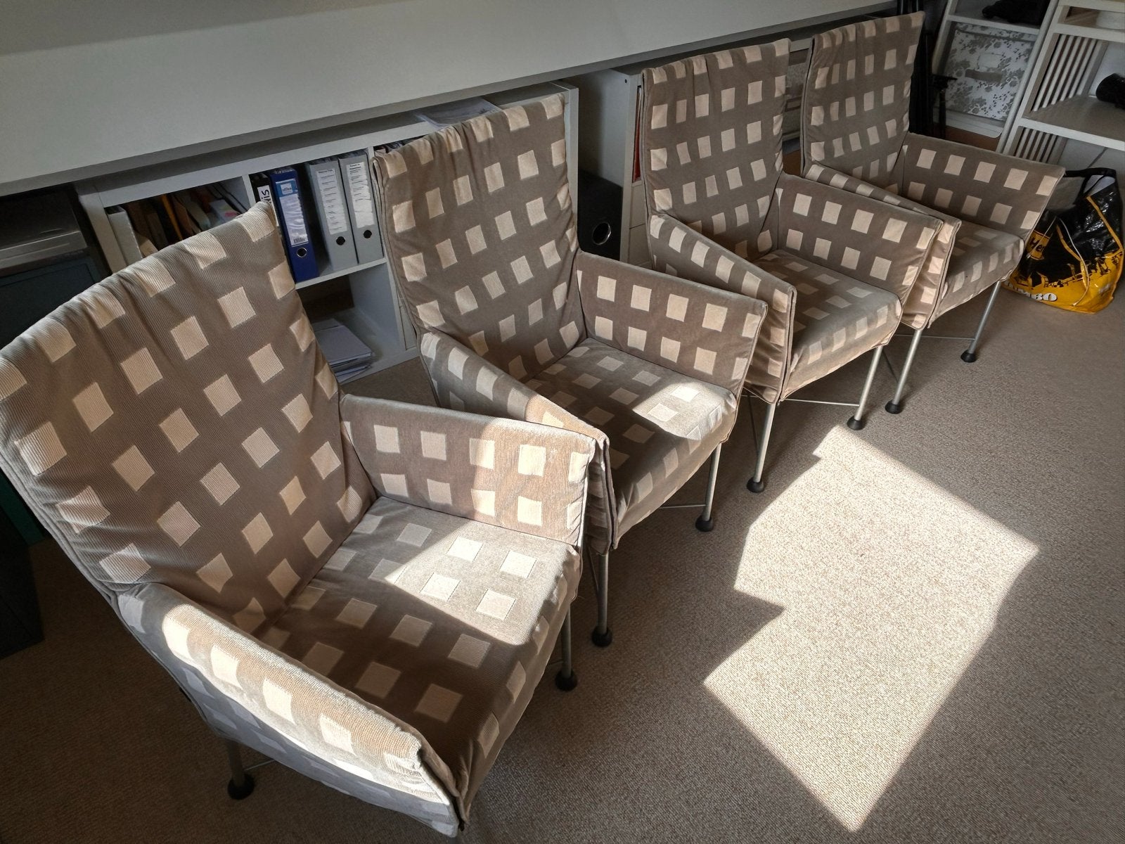 Montis Chaplin eetkamerstoelen - Set van 4, Ophalen, Gebruikt, Bruin, Vier