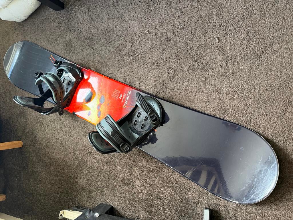 Snowboard Generic Explosion 160 cm met bindingen, Sport en Fitness, Snowboarden, Gebruikt, Board, Ophalen
