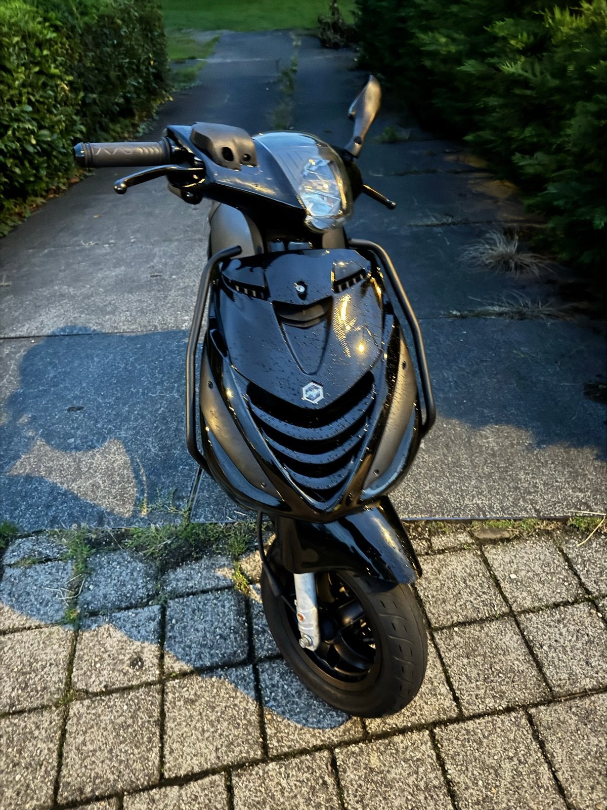 Piaggio Zip Scooter - Zwart, Goed Onderhouden, Fietsen en Brommers, Ophalen, Gebruikt, Maximaal 45 km/u, Zip