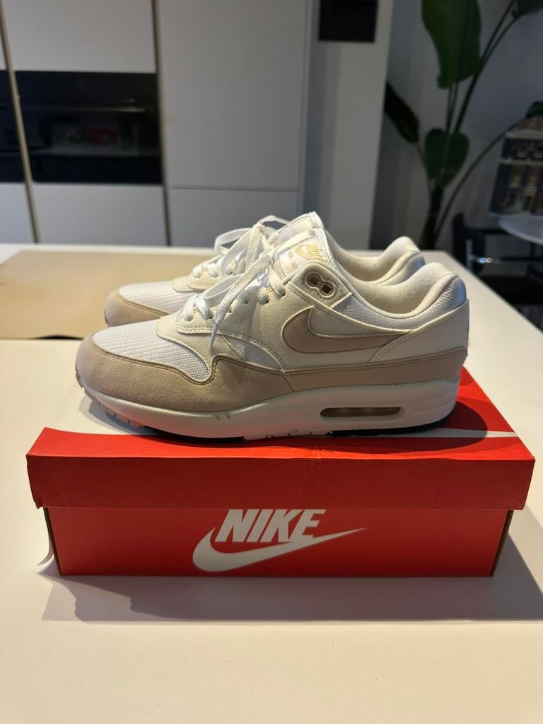 Nike Air max 1 Pale Ivory EU 44 / US 10, Ophalen of Verzenden, Zo goed als nieuw
