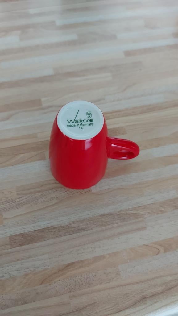 Walküre Espresso Kop en Schotel - Rood, Ophalen of Verzenden, Zo goed als nieuw, Effen, Kop(pen) en/of Schotel(s)