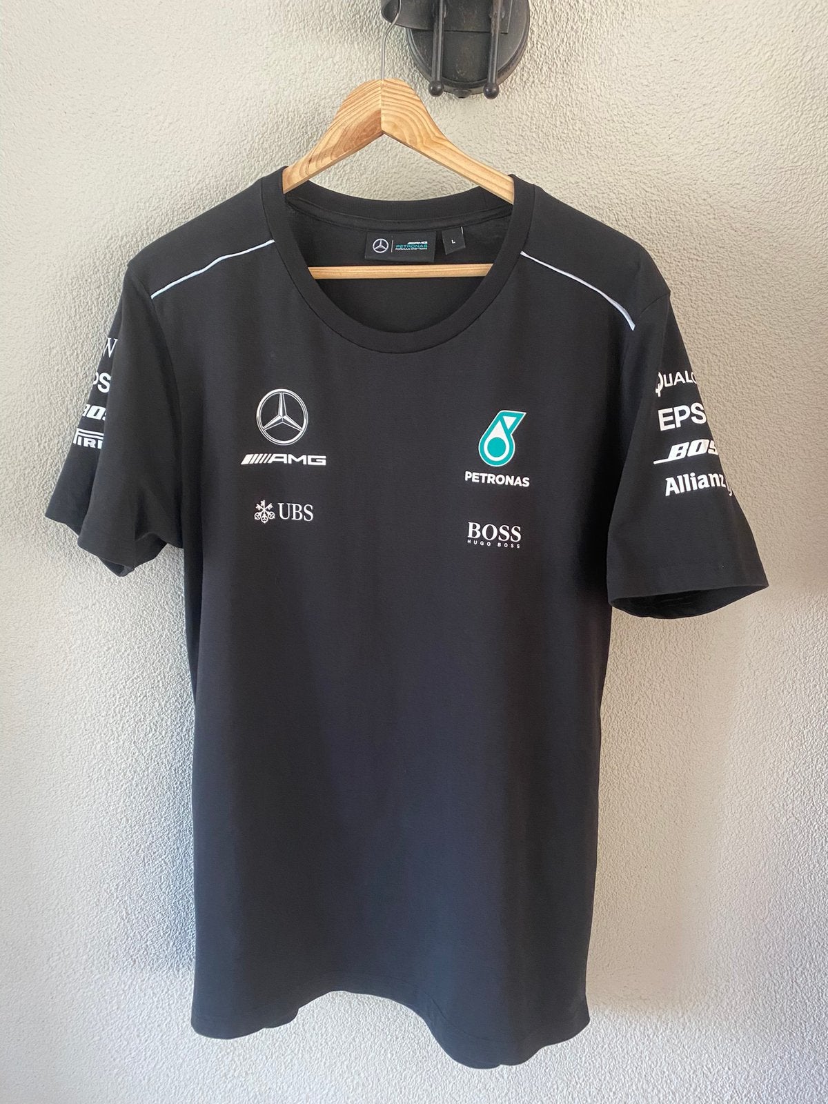Petronas AMG Formule one shirt maat L, Ophalen of Verzenden, Nieuw, Maat 52/54 (L), Zwart