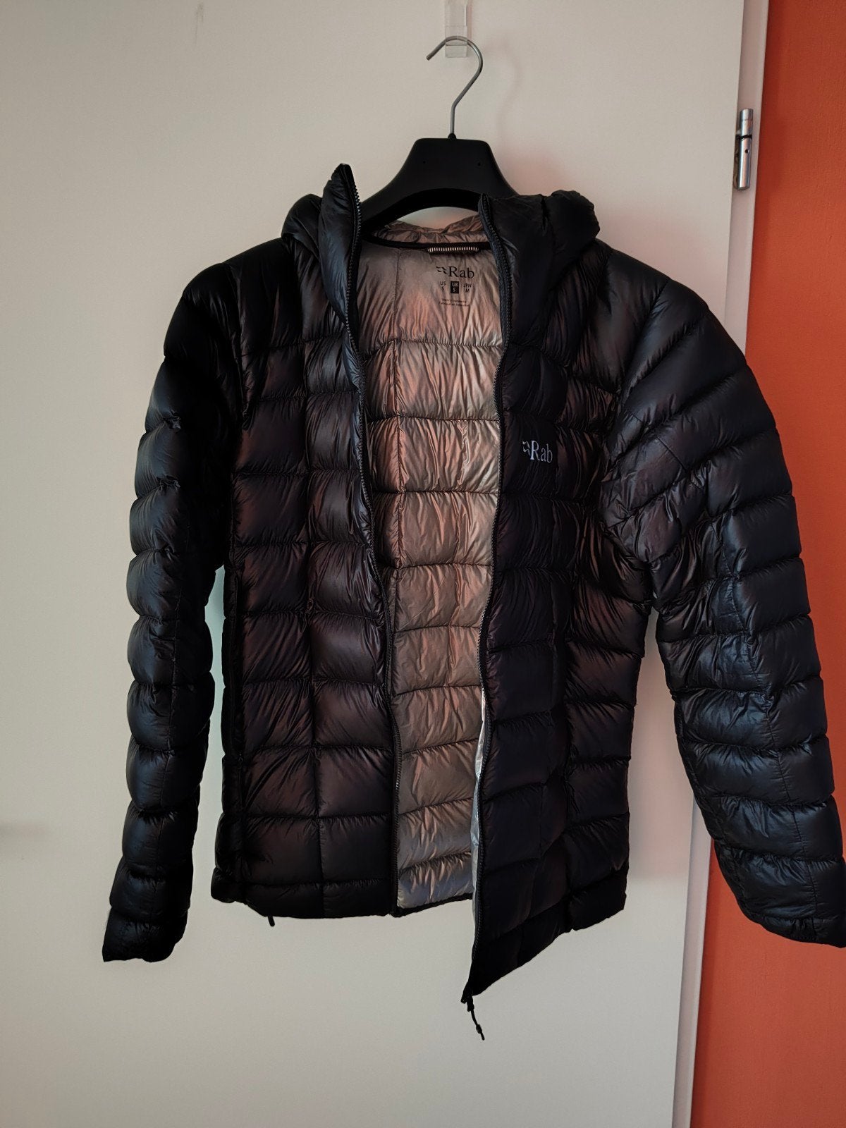 Rab Mythic G-jack , maat S, kleur zwart, Zwart, Ophalen of Verzenden, Zo goed als nieuw, Rab