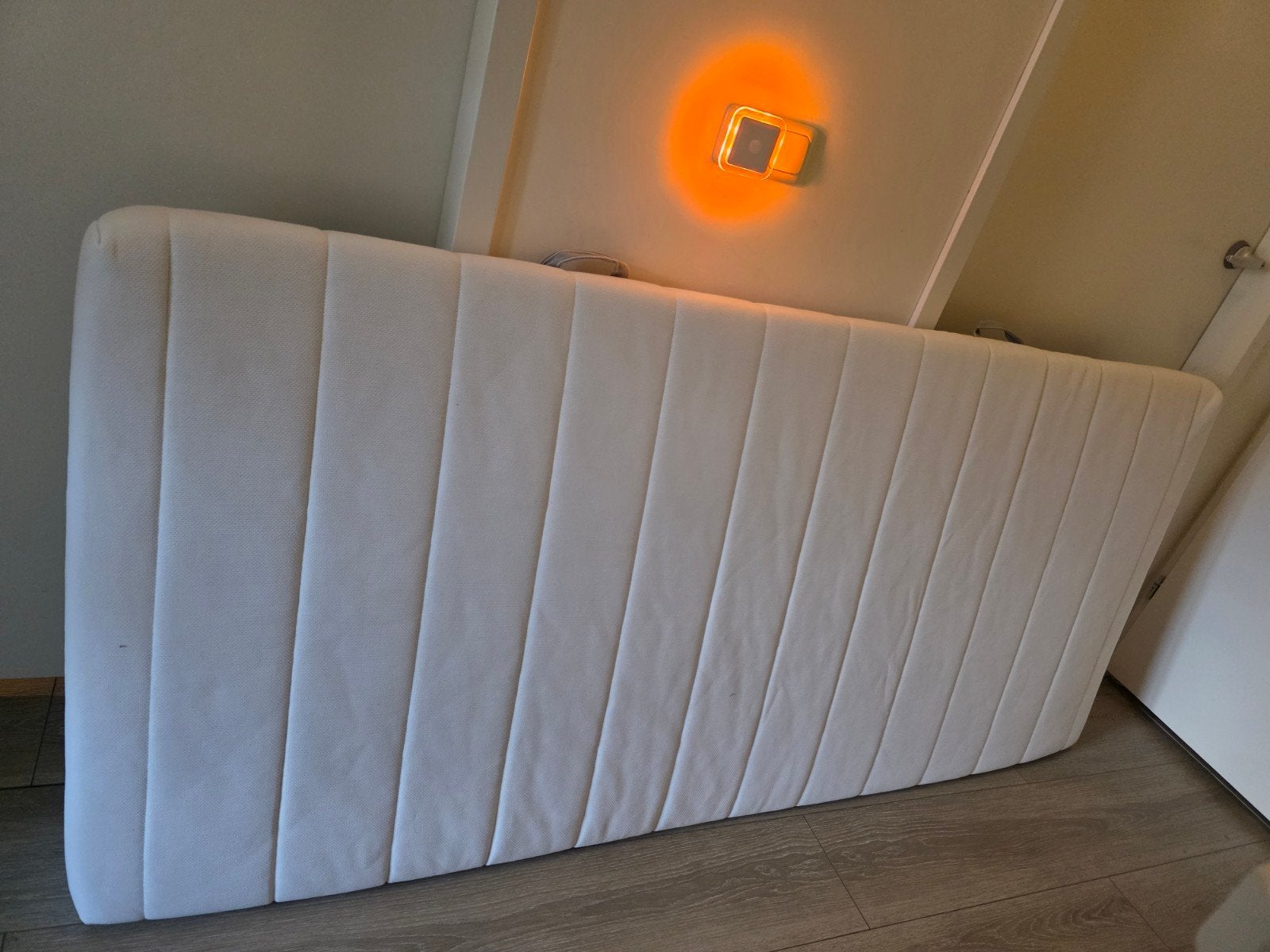 Ikea Åsvang matras zo goed als nieuw, Ophalen, 90 cm, Eenpersoons, Zo goed als nieuw