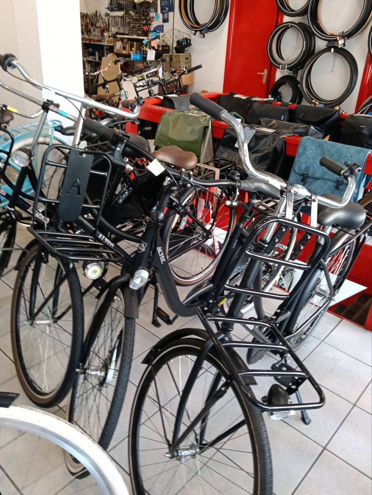 Foto 20 van van klein tot groot nieuw en tweedehands fietsen vanaf 100 e