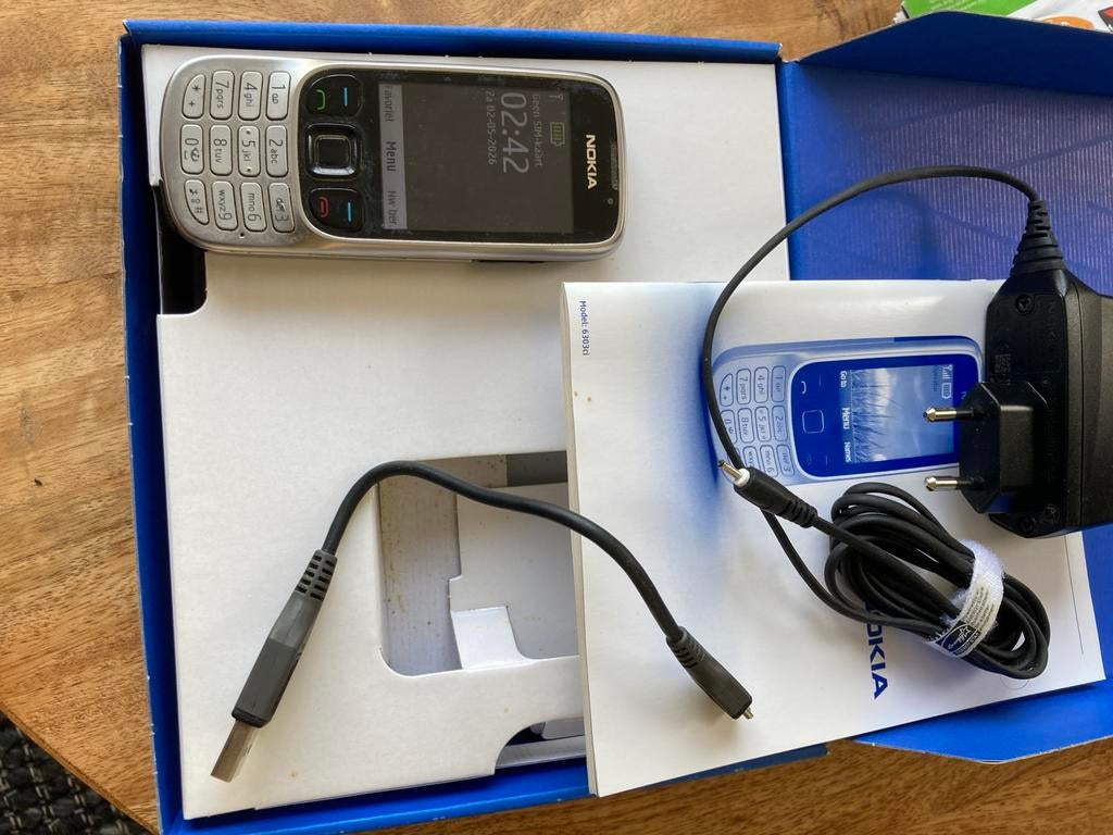 Nokia 6303 classic, Gebruikt, Overige modellen, Fysiek toetsenbord, Ophalen of Verzenden
