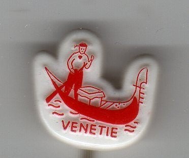 Speldje VENETIE GONDEL ROOD (A3), Ophalen of Verzenden, Gebruikt, Overige onderwerpen