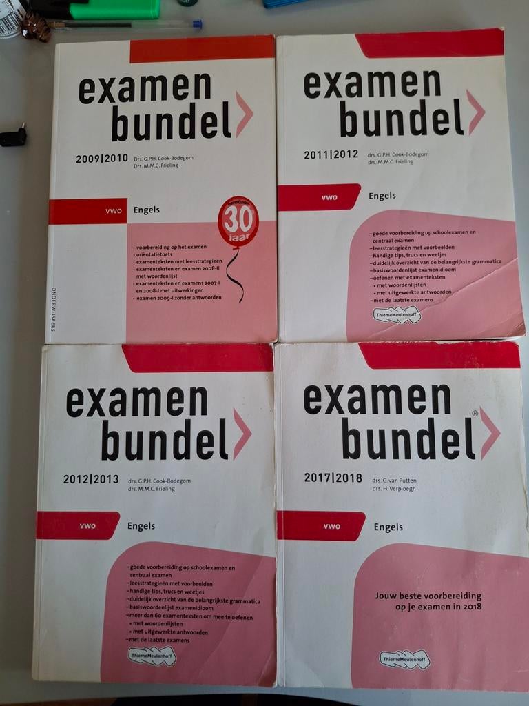 Examenbundels Engels VWO 2009-2018, Ophalen