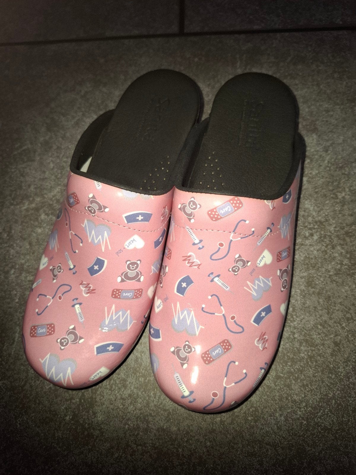 Nieuwe Sanita medische klompen maat 39 - nooit gedragen, Kleding | Dames, Schoenen, Nieuw, Werkschoenen, Roze, Ophalen of Verzenden