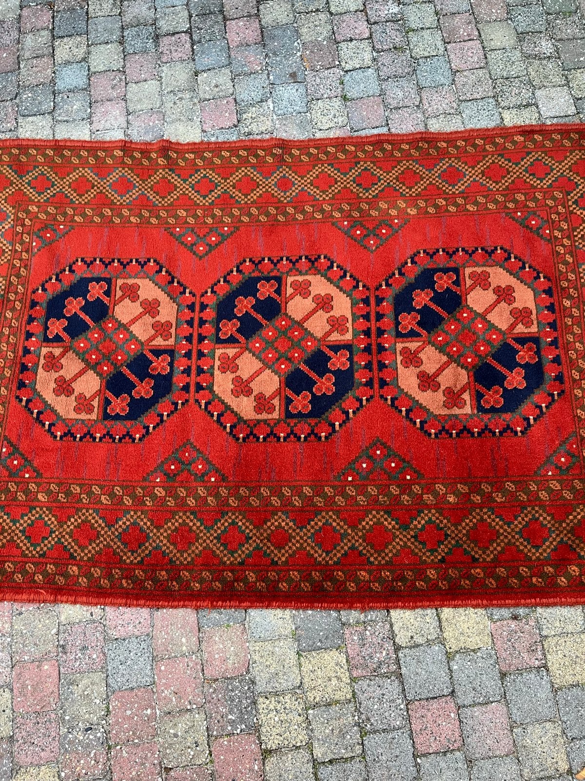 Rood Vloerkleed 1.38 x 1.70 m, Ophalen, Gebruikt, 100 tot 150 cm, 150 tot 200 cm