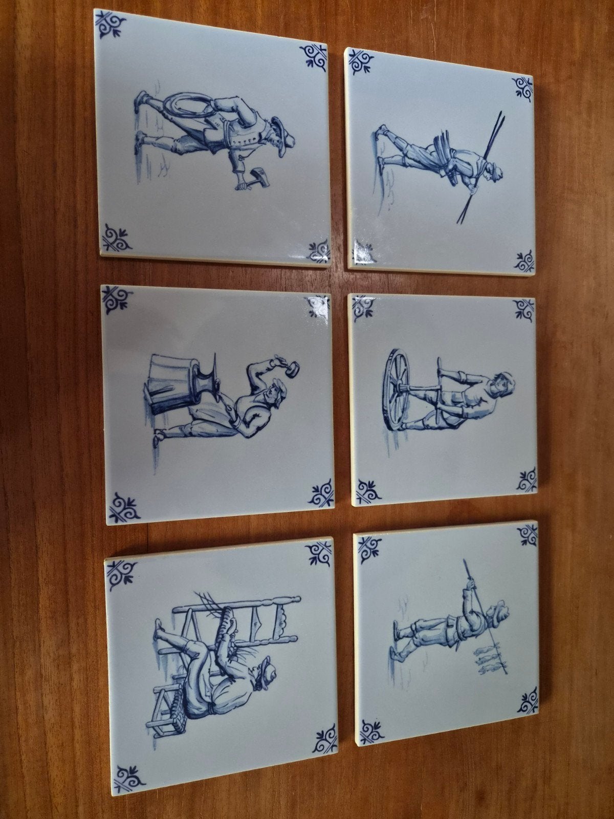 Set van 6 Delfts blauwe tegels met ambachten, Antiek en Kunst, Antiek | Wandborden en Tegels, Ophalen of Verzenden