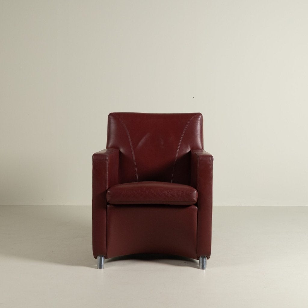 Leolux Dolcinea Fauteuil Donkerrood Leer, Niet ingevuld, Niet ingevuld, 75 tot 100 cm, 50 tot 75 cm