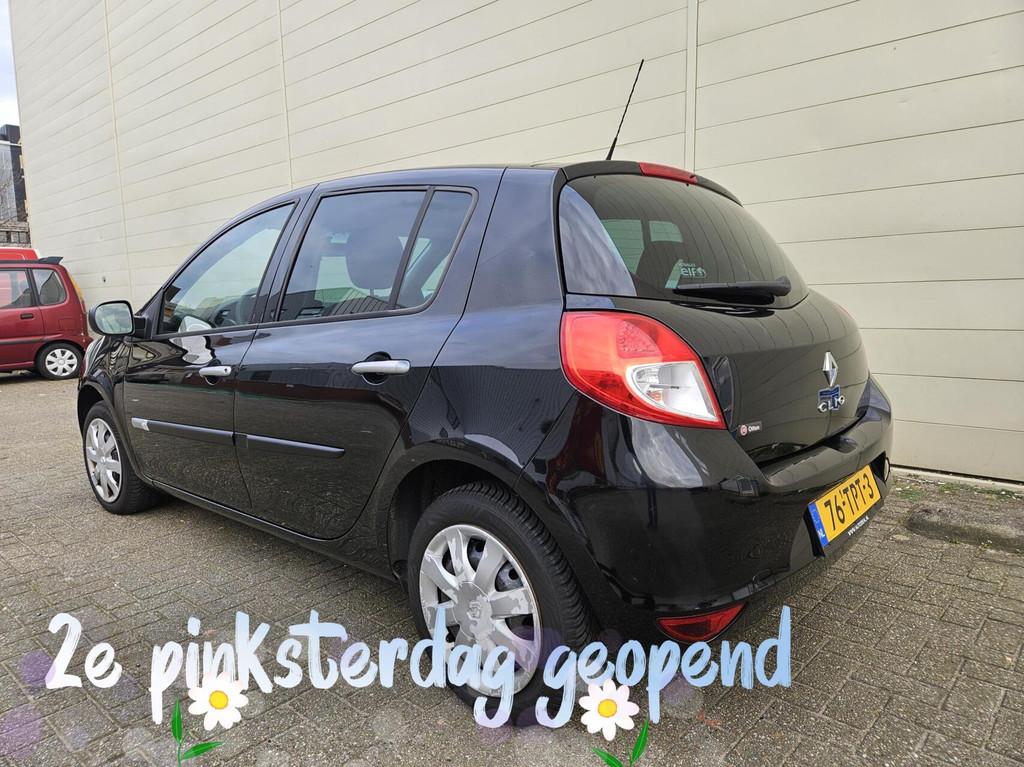 Renault Clio 1.2 Collection, Voorwielaandrijving, Euro 5, Gebruikt, 4 cilinders