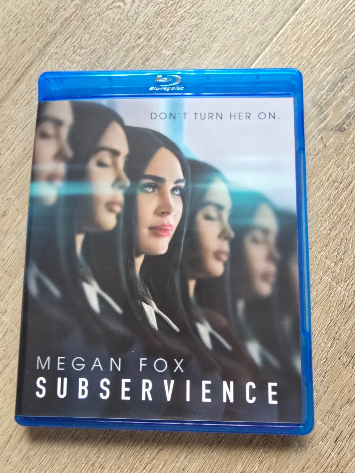 Blu-ray subservience 2025 - Megan Fox, Nederlands, Film, Science Fiction en Fantasy, Ophalen of Verzenden