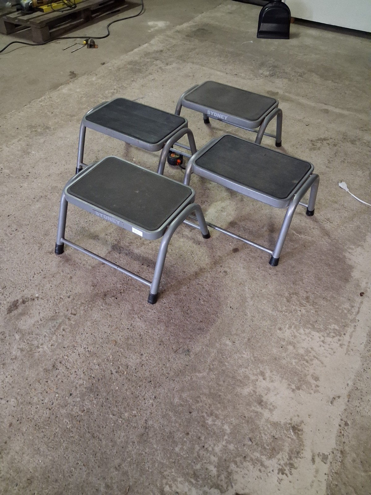 Metalen caravan opstapjes, Ophalen, Gebruikt