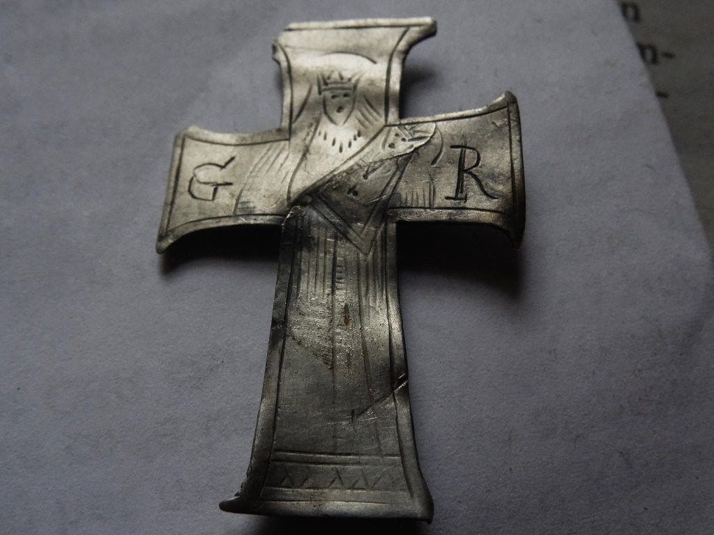 antiek zilveren kruisje (bodemvondst), Ophalen of Verzenden