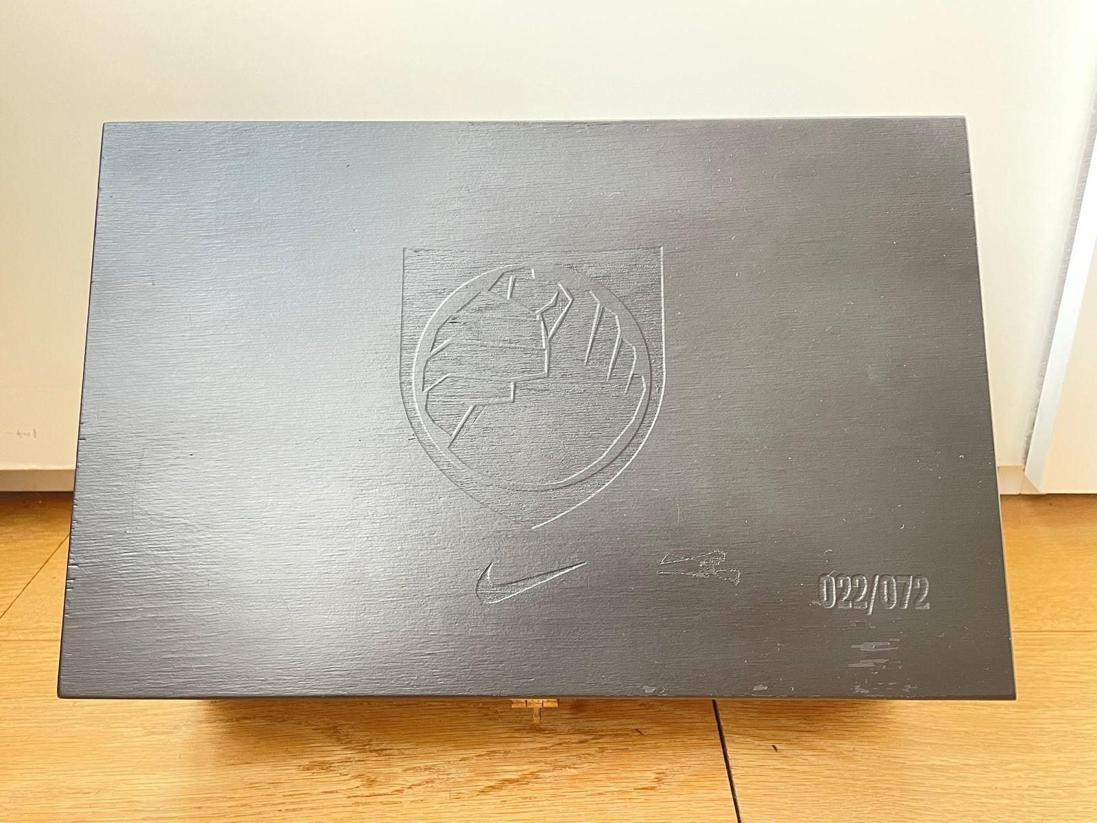 Nike LeBron James Houten Promo Kist (Nummer 22/72), Ophalen, Zo goed als nieuw