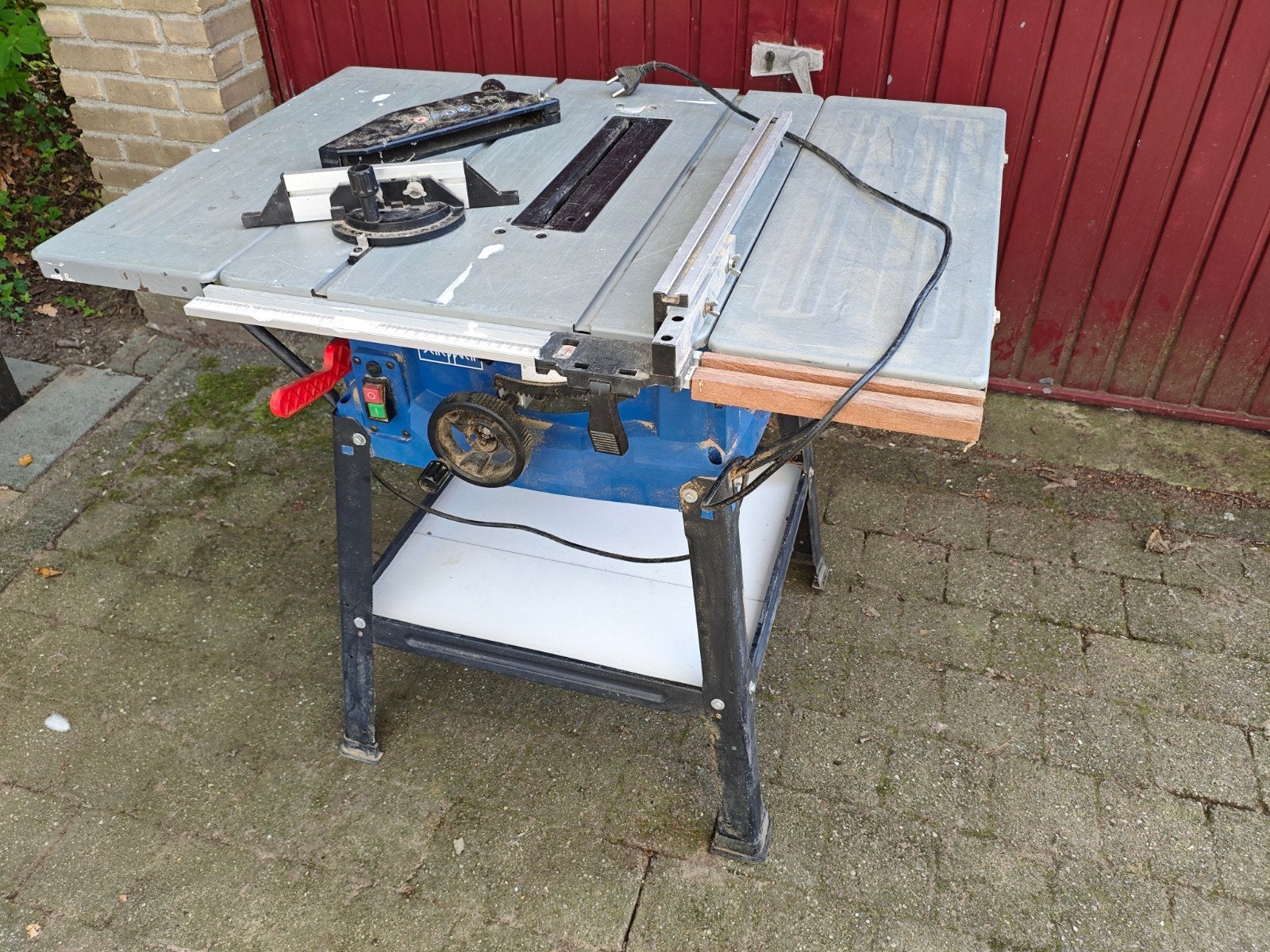 Scheppach HS100S Tafelzaag - Krachtige Cirkelzaag, Ophalen, Gebruikt, Cirkelzaag, 1200 watt of meer