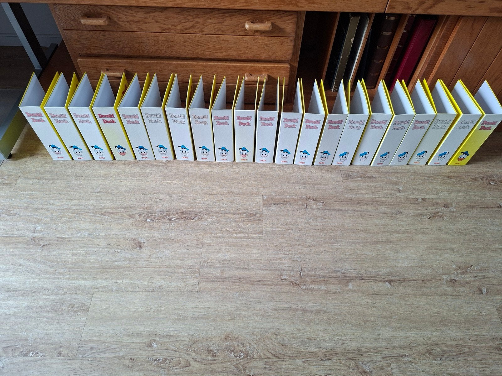 21 Donald Duck bewaarmappen, verzamelmappen, opbergmappen, Boeken, Meerdere stripboeken, Ophalen of Verzenden, Gelezen