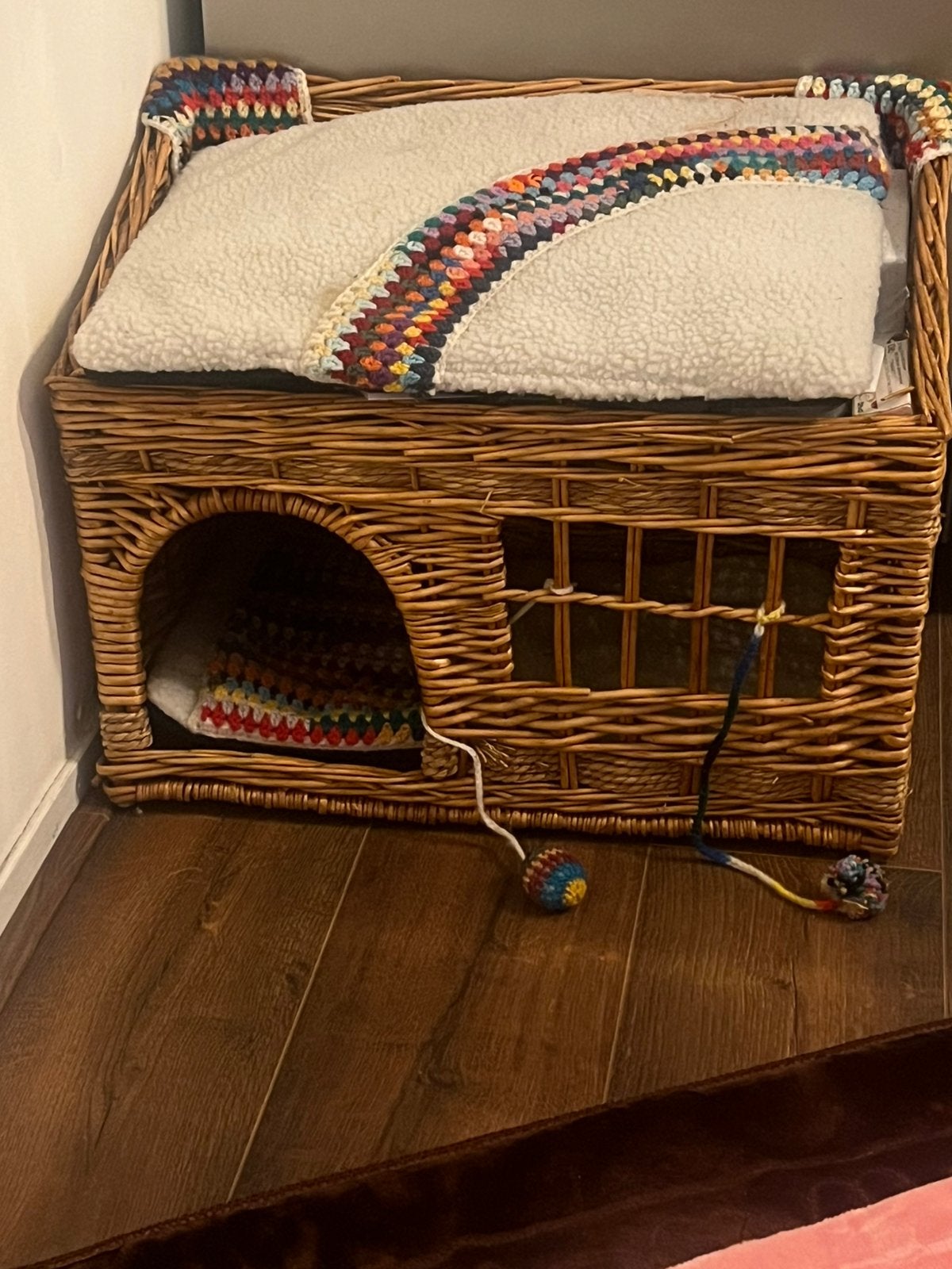 Katten huisje, Ophalen, Nieuw, Pluche