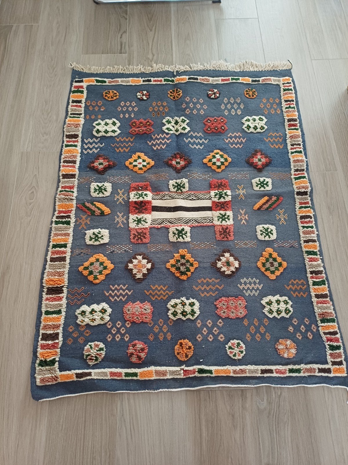 Handgemaakt Berber vloerkleed, Huis en Inrichting, Wit, 100 tot 150 cm, Berber, Etnisch, Bohemien, Zo goed als nieuw