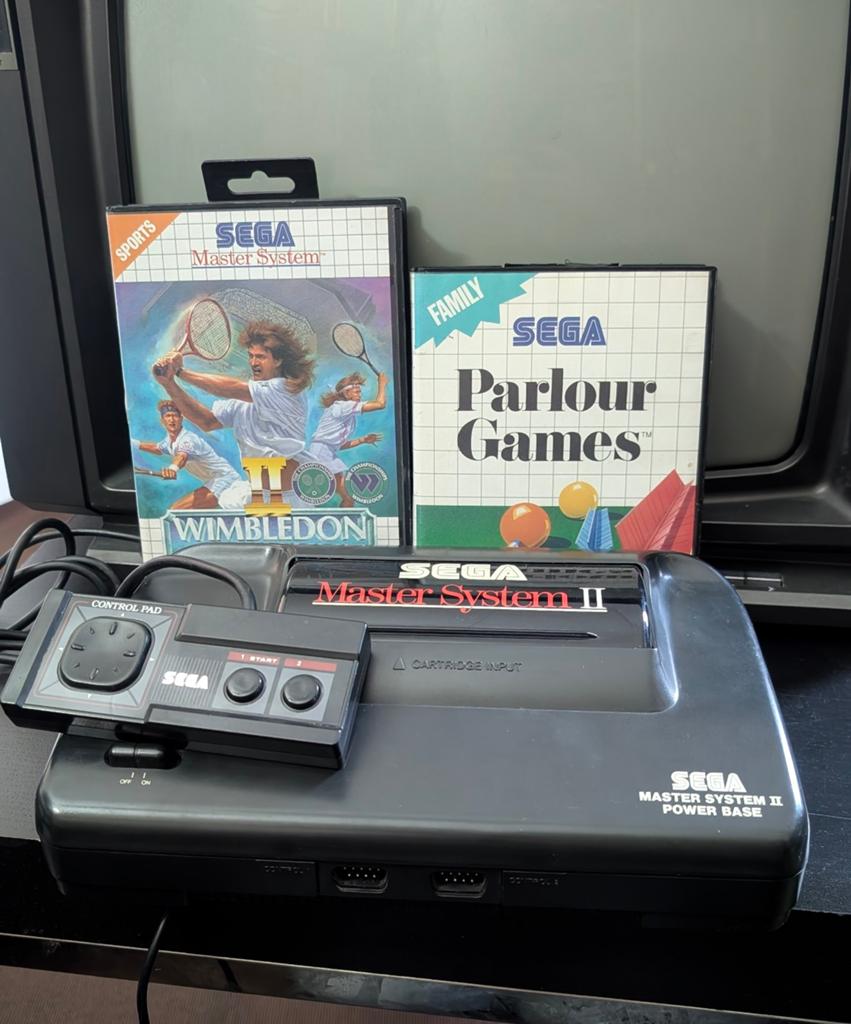 Sega Master System II - Power Base Set + 2 Games, Spelcomputers en Games, Spelcomputers | Sega, Gebruikt, Master System, Met games