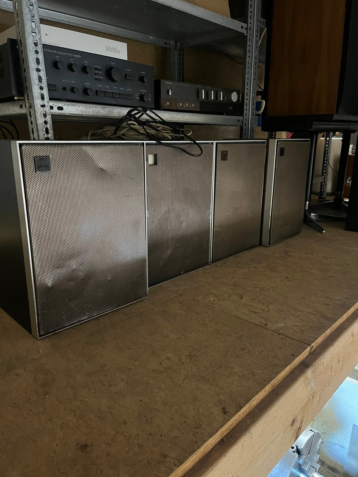4x philips mfb 532 actieve speakers. Opknappers, Ophalen, Minder dan 60 watt, Front, Rear of Stereo speakers, Philips